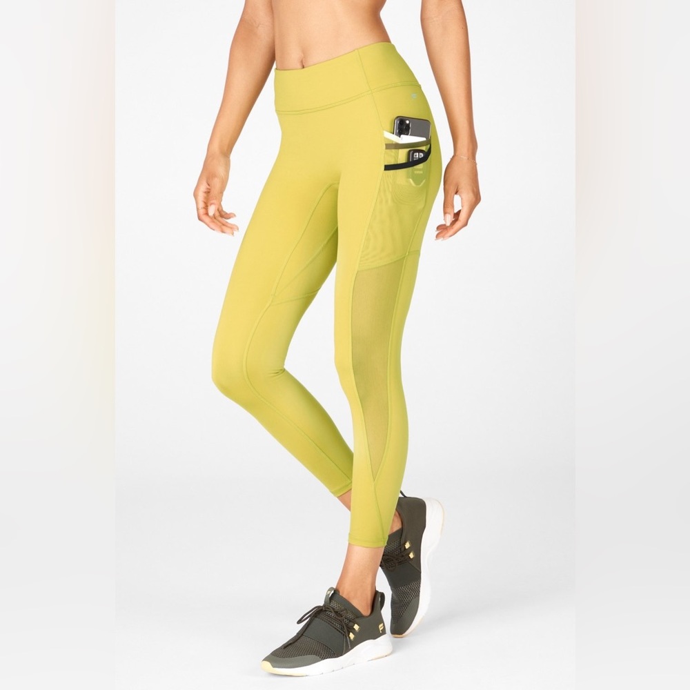 Fabletics Trinity Motion 360 Mid-Rise 7/8 Legging… - image 3
